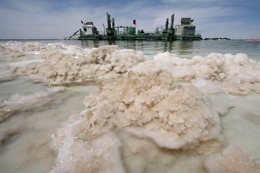 Qinghai Salt Lake Potash is trying to bounce back from bankruptcy