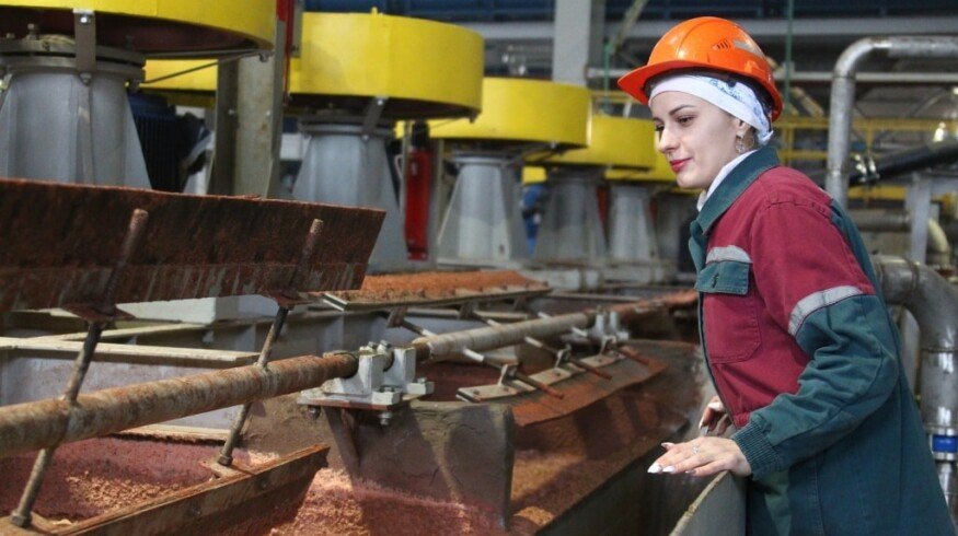Petrikovsky Mining and Processing Plant has produced its first output