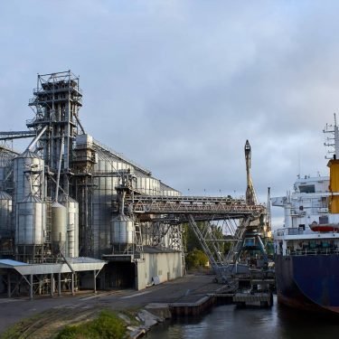 UkrTransAgro has taken up shipment of foreign agrochemicals