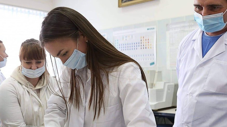 Kirovo-Chepetsk Chemical Plant’s staff gets nanoagrochemicals training