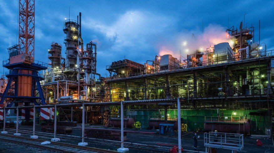 Evraz filed a claim against Kemerovo Azot
