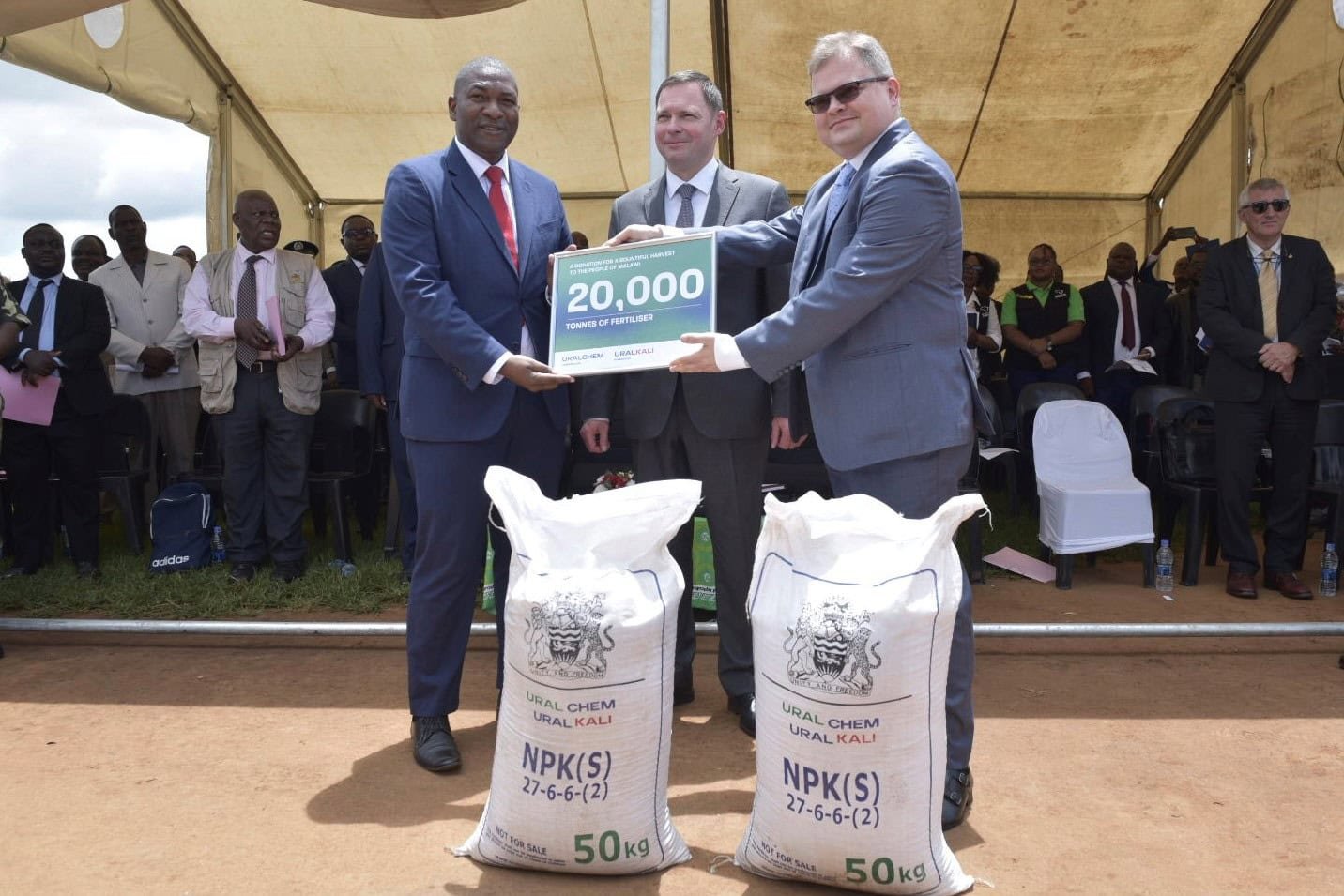 Uralchem-Uralkali Group sent free fertilizers to Malawi