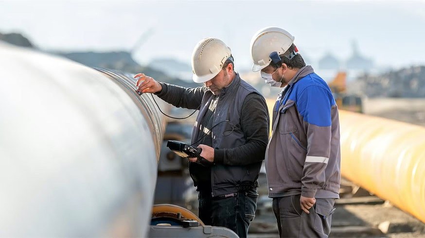 Navigator CO2 Ventures halts Illinois pipeline development, faces permit challenges in other states