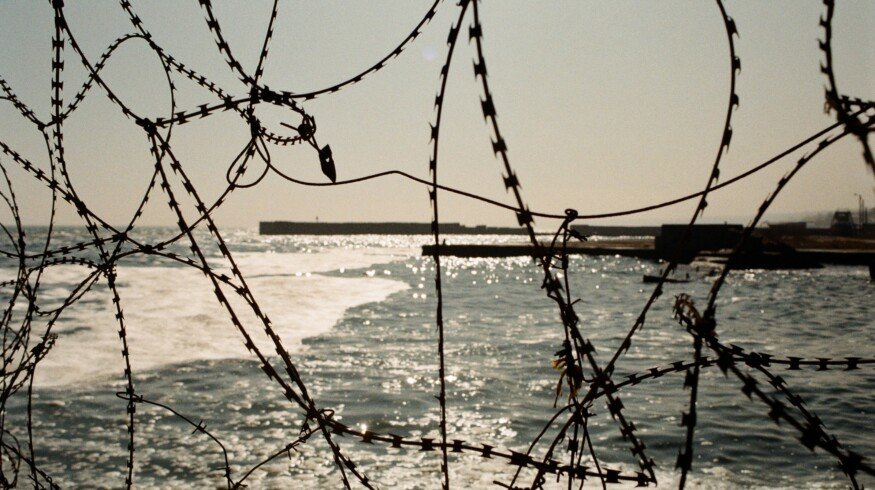Russia targets Ukrainian port infrastructure as WFP warns of wheat shortages