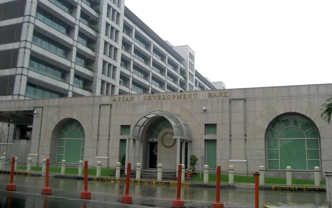 Pakistan receives $659mn from ADB to enchance food security