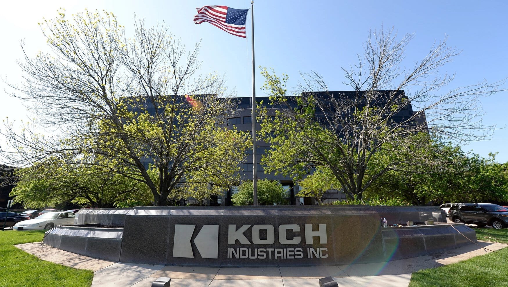 Koch and OCP expand 50/50 phosphate JV to 2.5 million metric tons at Jorf Lasfar