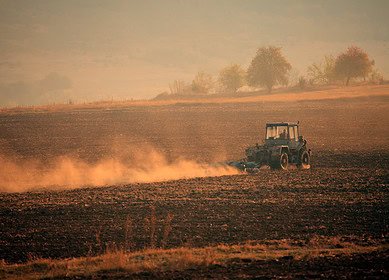 US to fund lower-emission fertilizer with eye to greener ethanol