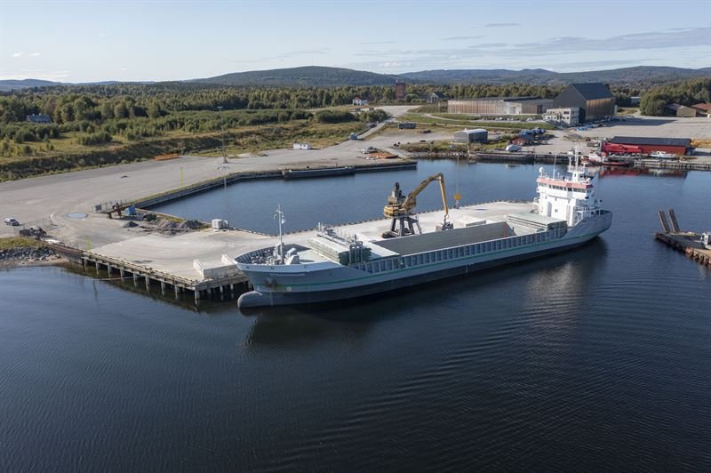 Cinis Fertilizer ships first eco-friendly potassium sulphate to Van Iperen