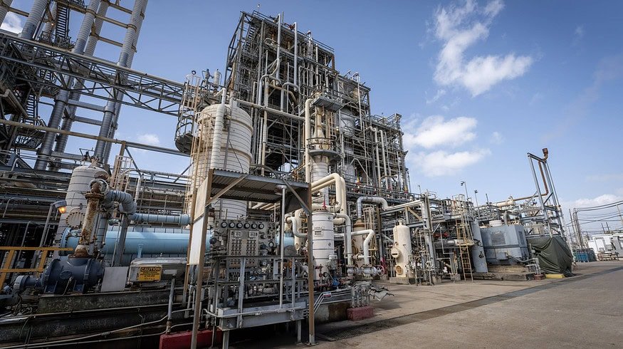 Exxon and ADNOC forge alliance for world’s largest hydrogen plant