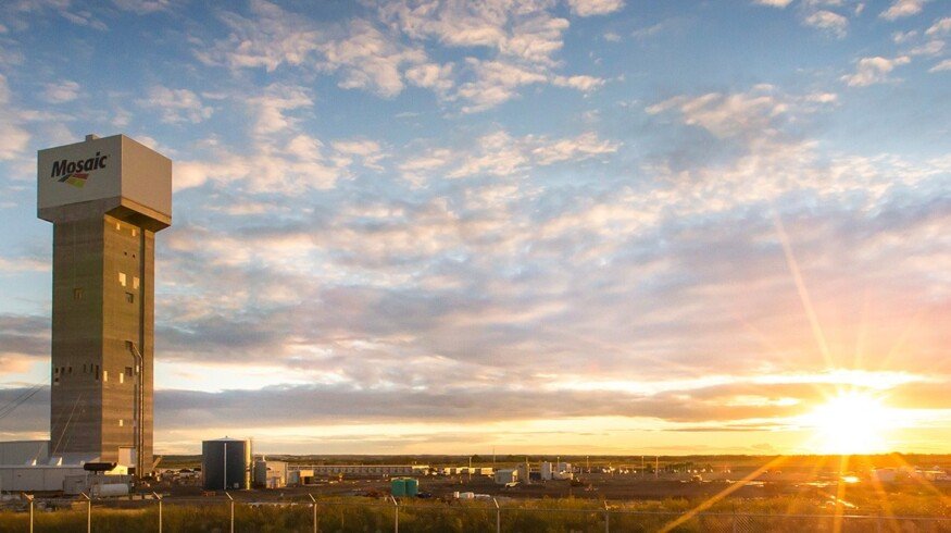 Mosaic reports operational disruptions, maintains resilience in financial outlook
