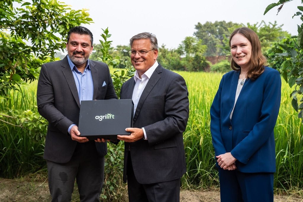 U.S. Ambassador promotes clean energy and climate action in Pakistan
