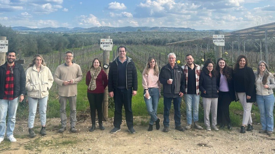 EcoPhage and Maian partner to fight crop diseases in Brazil