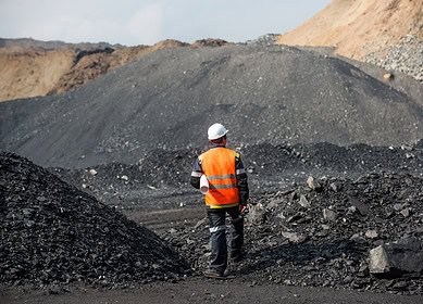 China and Pakistan discuss coal-based fertilizer plant development in Sindh
