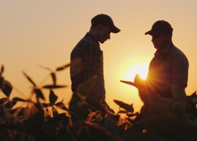 Farmers plan to focus on reducing farm equipment and fertilizer expenses in 2025