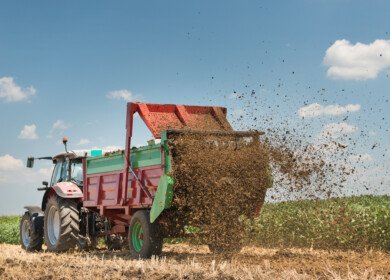 Michigan tightens manure-spreading rules for large animal farms