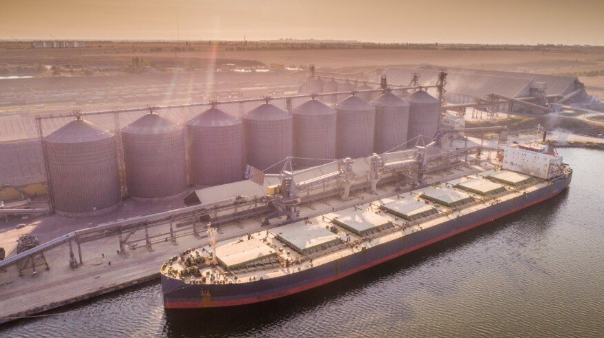 India makes forward soy oil purchases amid expected tightening in global vegetable oil markets