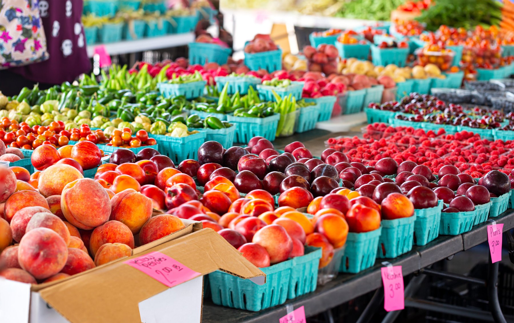 USDA to spend $263 million on dairy and crops to shore up farm incomes and food aid