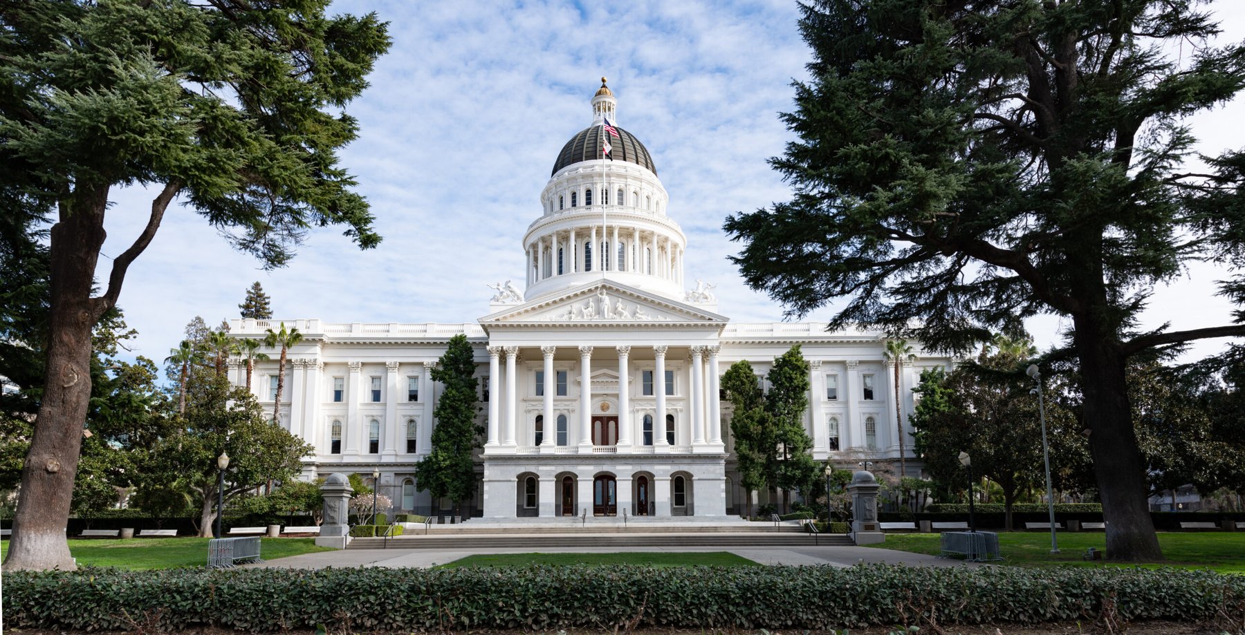California may set $19.75 minimum wage for seasonal farmworkers starting 2027