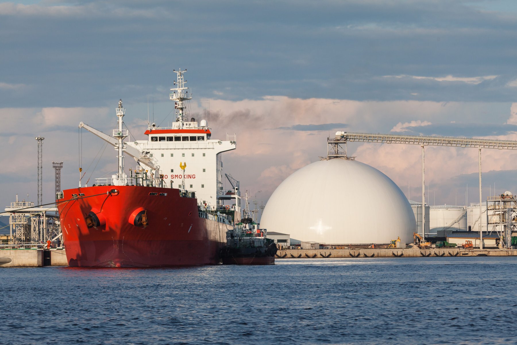 West Africa begins contracting Russian fertilizer for Q3 2026 as Hormuz crisis reshapes global supply alliances