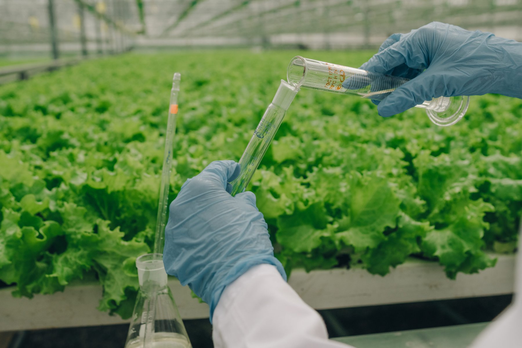 Fertilizer industry shifts toward integrated agronomic systems, away from standalone products
