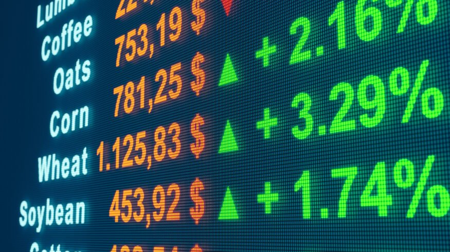 Urea futures slide to $416/t, down 28% on the month as oversupply weighs