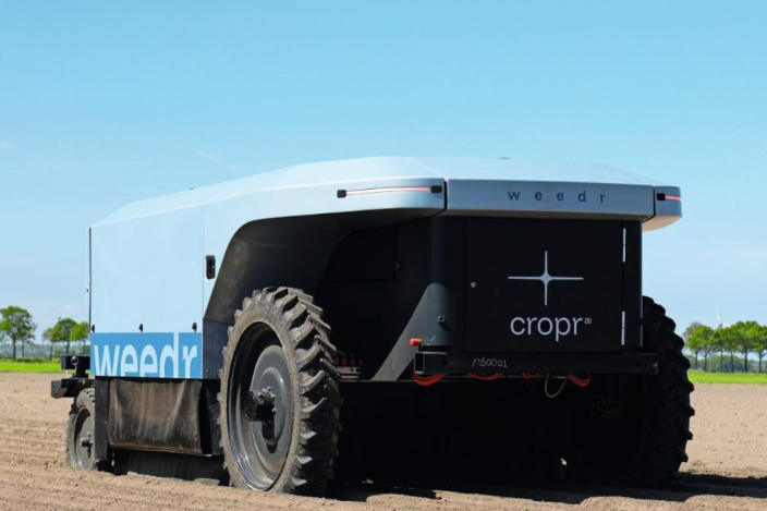 Cropr launches autonomous laser weeder as AI-driven weed control gains momentum