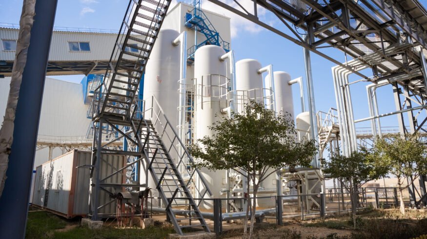 EuroChem commissions major sulfuric acid plant in Kazakhstan as $1 billion phosphate project advances