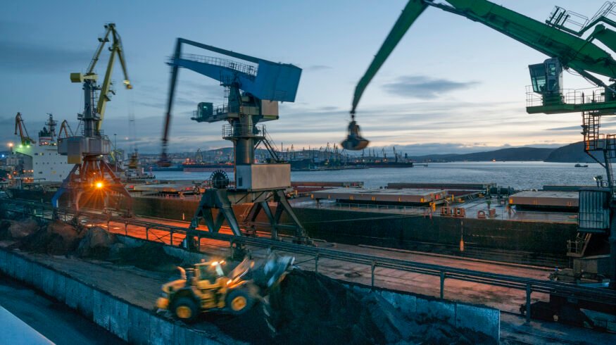 China extends phosphate export curbs through August 2026 as Russia holds fertilizer quotas