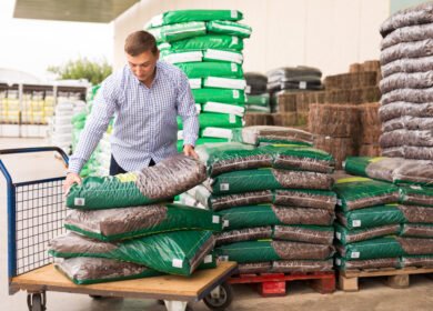 U.S. retail fertilizer prices fall for fourth straight week as UAN28 drops 7%