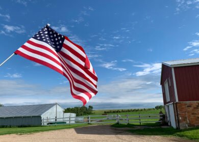 USDA farm income forecast drops $9.1B in real terms as fertilizer expenses surge 15.3%