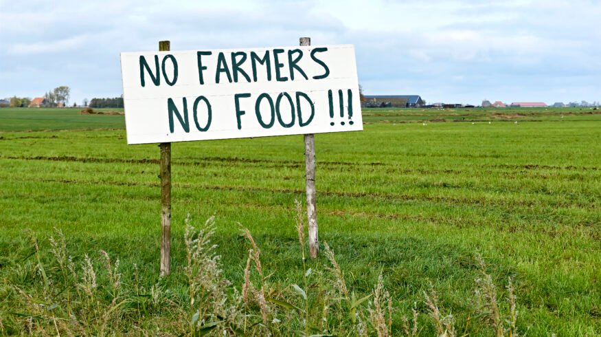 170 farmers from 13 states confront USDA on fertilizer pricing at Iowa hearing