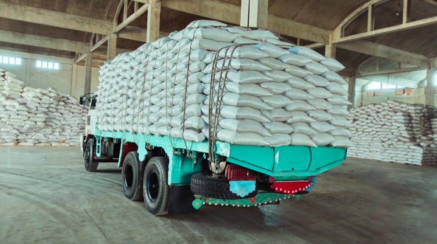 Pakistan fertilizer offtake surges 25.5% in September as DAP slumps 30%